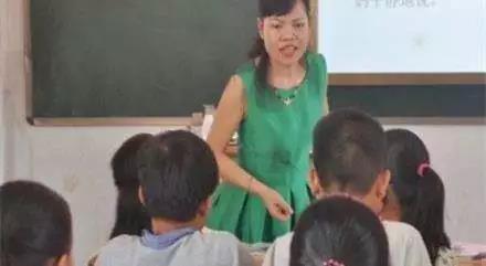 女教师出轨学生遭停职事件，伦理道德和职业责任的反思